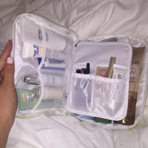 LAST ONE🙂 Cosmetic packing cube - Picture 4 of 8